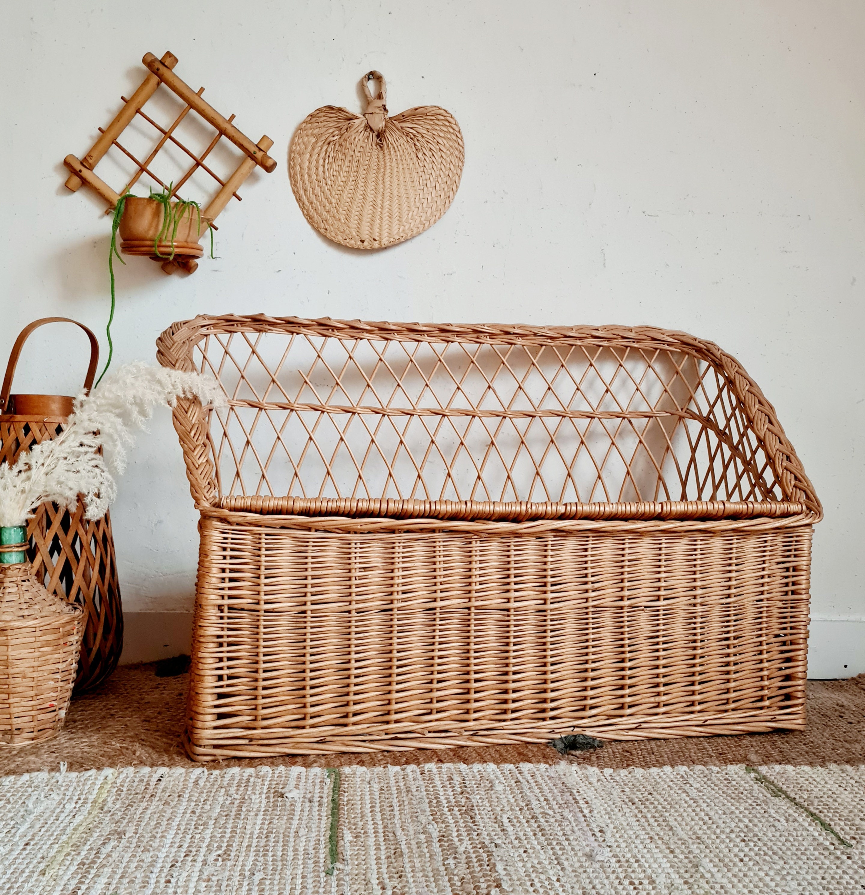 Banquette Ancienne Coffre en Osier et Rotin - Banc Ancien Fibres Naturelles Factory Vintage