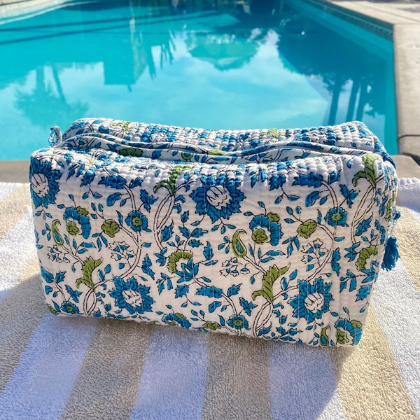 ADELINE FLORAL WASHBAG