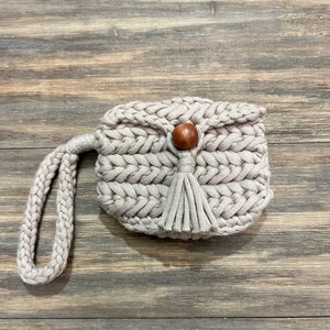 Crochet coin purse, credit card holder, wallet, cash pouch, coin pouch, keychain wallet, boho chic, keychain, small pouch, small wallet