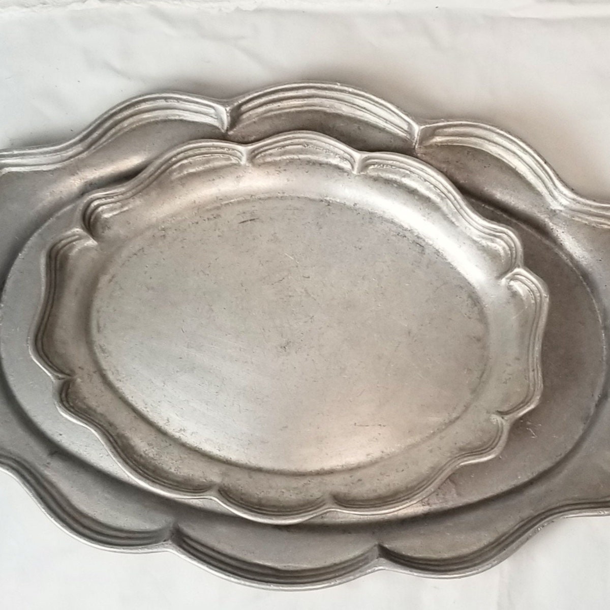 Pewter Queen Anne Platters, Set of 2 (Large + Small)
