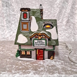 Dept 56 Santa&#39;s Bell Repair 56389 North Pole Series, Department 56 Heritage Village Collection