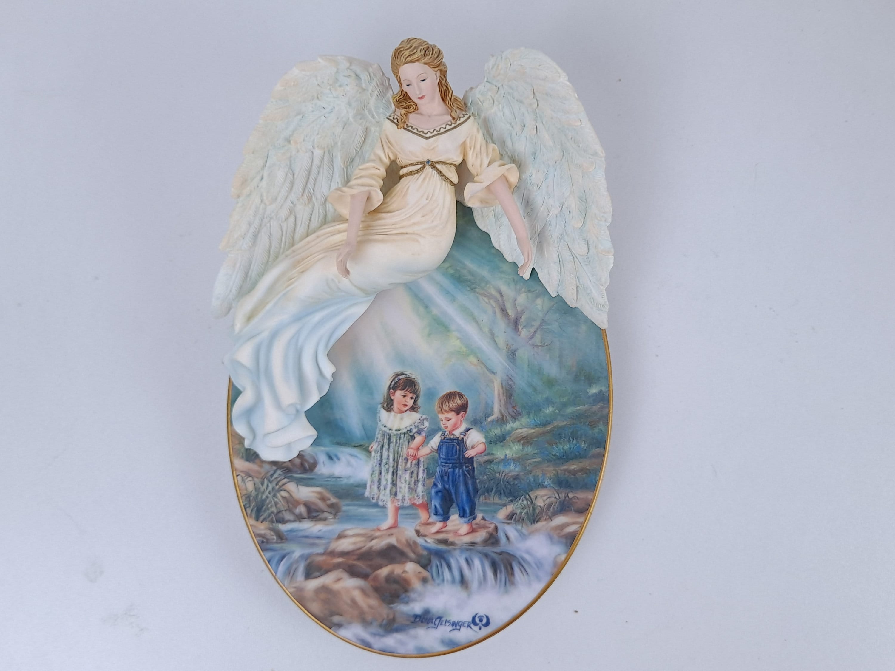洋書 BRADFORD EXCHANGE Vintage Angel Collector Wall Plate From Bradford Exchange