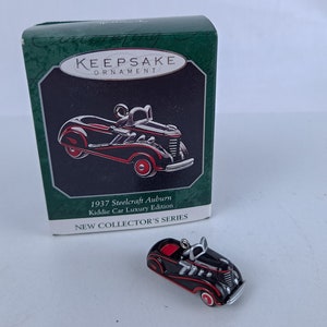 1937 Steelcraft Kastanjebruine pedaalauto miniatuur Hallmark Keepsake Ornament
