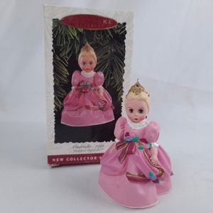 Cinderella 1995 Madame Alexander Dolls First Lady of Dolls Series Hallmark Keepsake Ornament