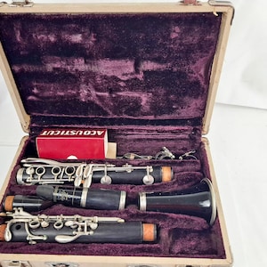 Vintage Sumner Acousticut Bb Clarinet with Case and Accessories