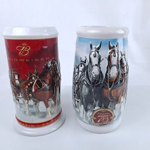 Jarra de cerveza Budweiser del 25.º aniversario o Jarra de cerveza navideña Budweiser Clydesdale del 75.º aniversario de Anheuser Busch