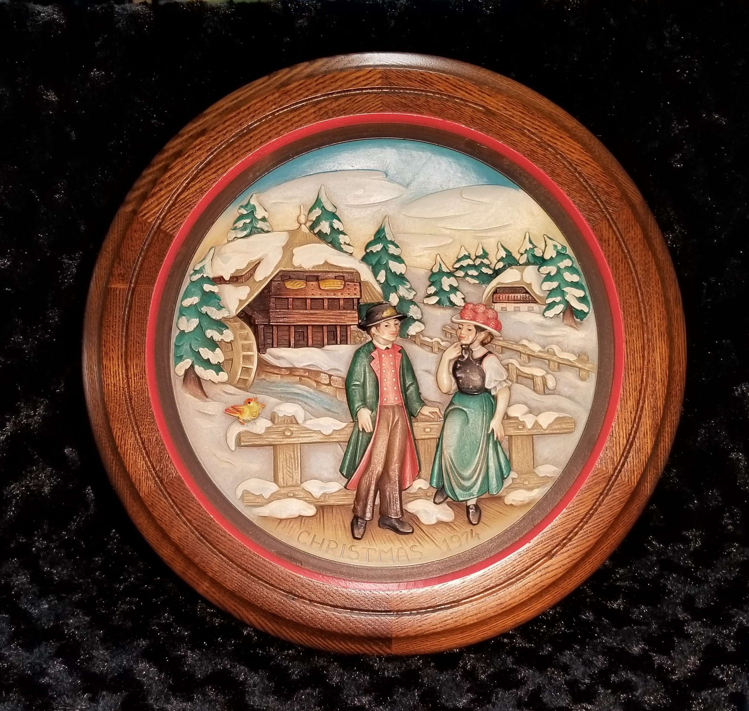 クリスマスプレート　2個セット　アンリ　ANRI　木彫り　壁掛け　ご成約済み Anri Christmas Plate 1974 Wood Carved, Italy - Etsy