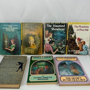 Vintage Nancy Drew Mystery Stories Hardcover Book 1930 to 1965 Grosset & Dunlap