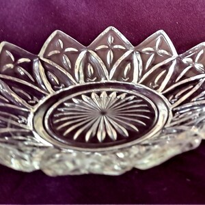 Federal Glass Cut Crystal Dish, Great for nuts or candy, 6 inches across with a Petal Design