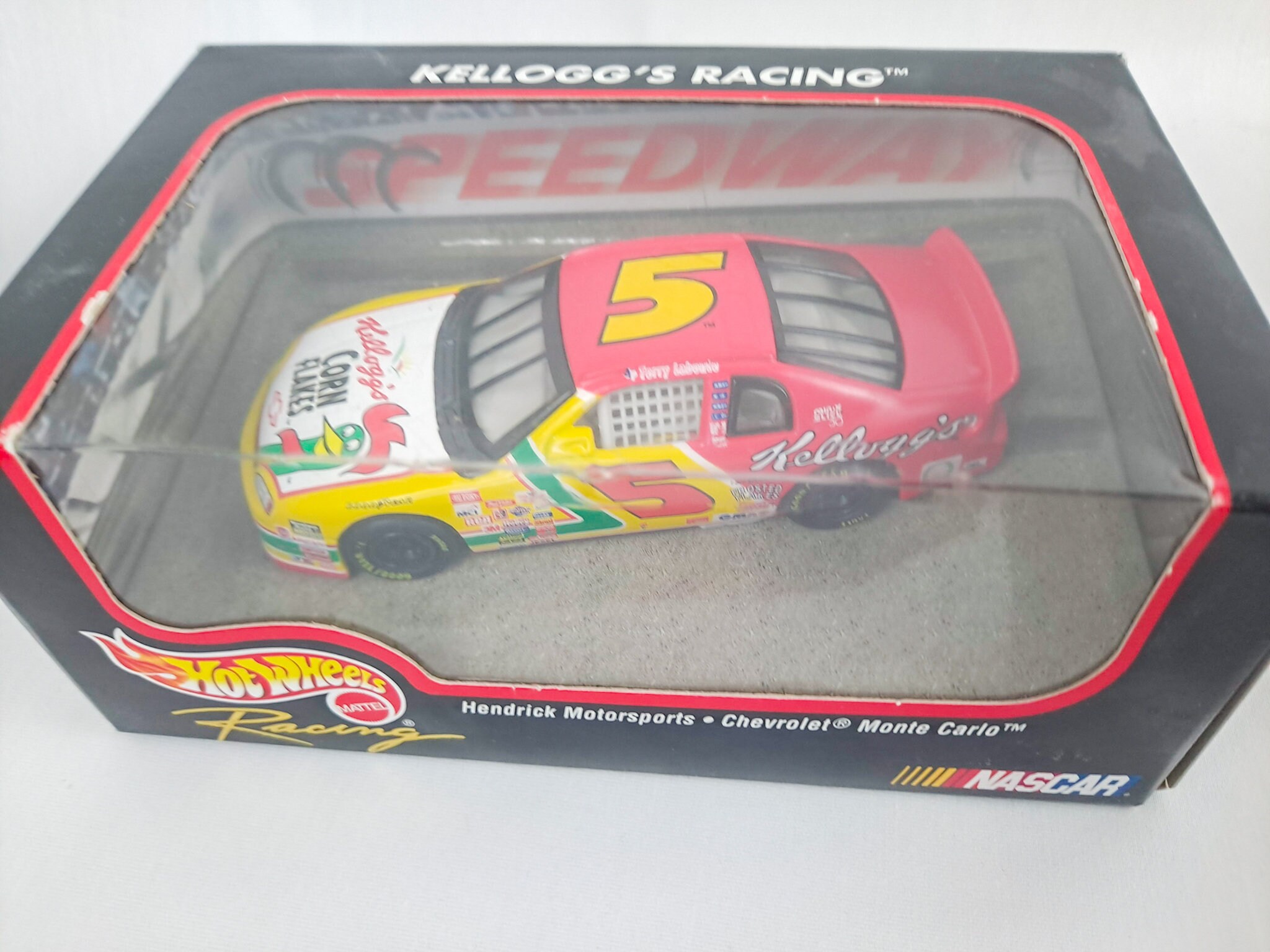 ホットウィールNASCAR ハードケースヘンドリック
