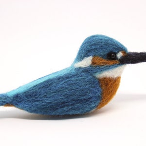 Common Kingfisher; Kingfisher; bird; wool bird; handmade bird; Needle felted Bird; Felted Kingfisher