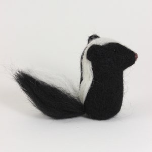 Skunk; Handmade Needle Felted Skunk; Woodland Skunk; Wool skunk