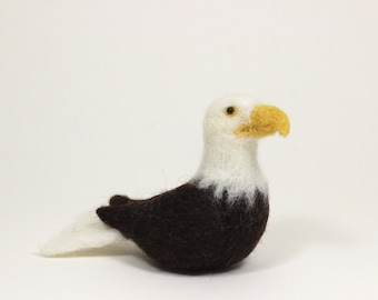 Bald Eagle, Handmade needle felted wool Bald Eagle; wool bird; bird of prey
