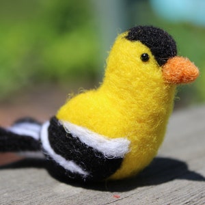 Goldfinch; Needle Felted Goldfinch; Woodland Goldfinch