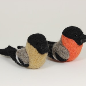 Bullfinch male and female mating pair; Handmade Needle Felting wool birds; American/Eurasian Bullfinch pair; wool birds