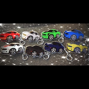 CUTEMARO 3&quot; 5th Gen Chevy Camaro Acrylic Glitter Keychain