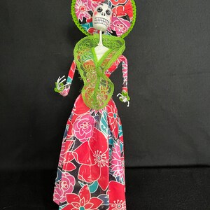 Catrina papel mache.
