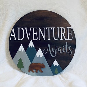 Custom Nursery Name Sign: Round Wood, Mountains & Bear Theme