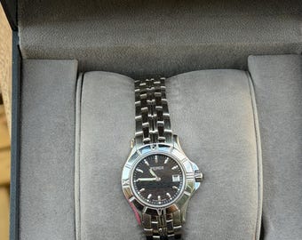 Fendi Allegra Women's Watch – Swiss Made, Black Wave Dial, Stainless Steel