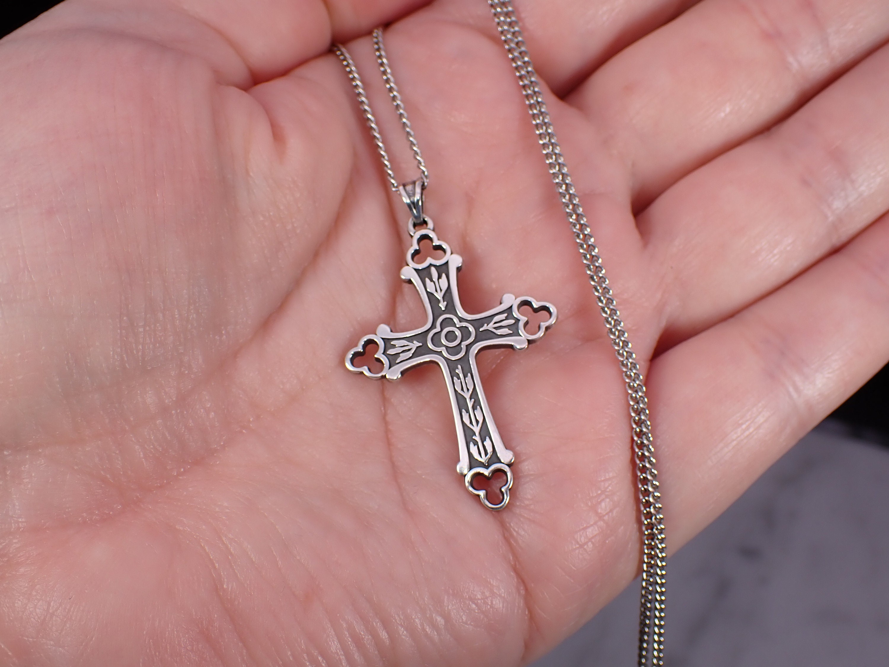 アクセサリー Silver Vintage Jewelry Crossr PD John Hardy Sterling Silver Icon Cross Pendant Necklace - 22 Inches