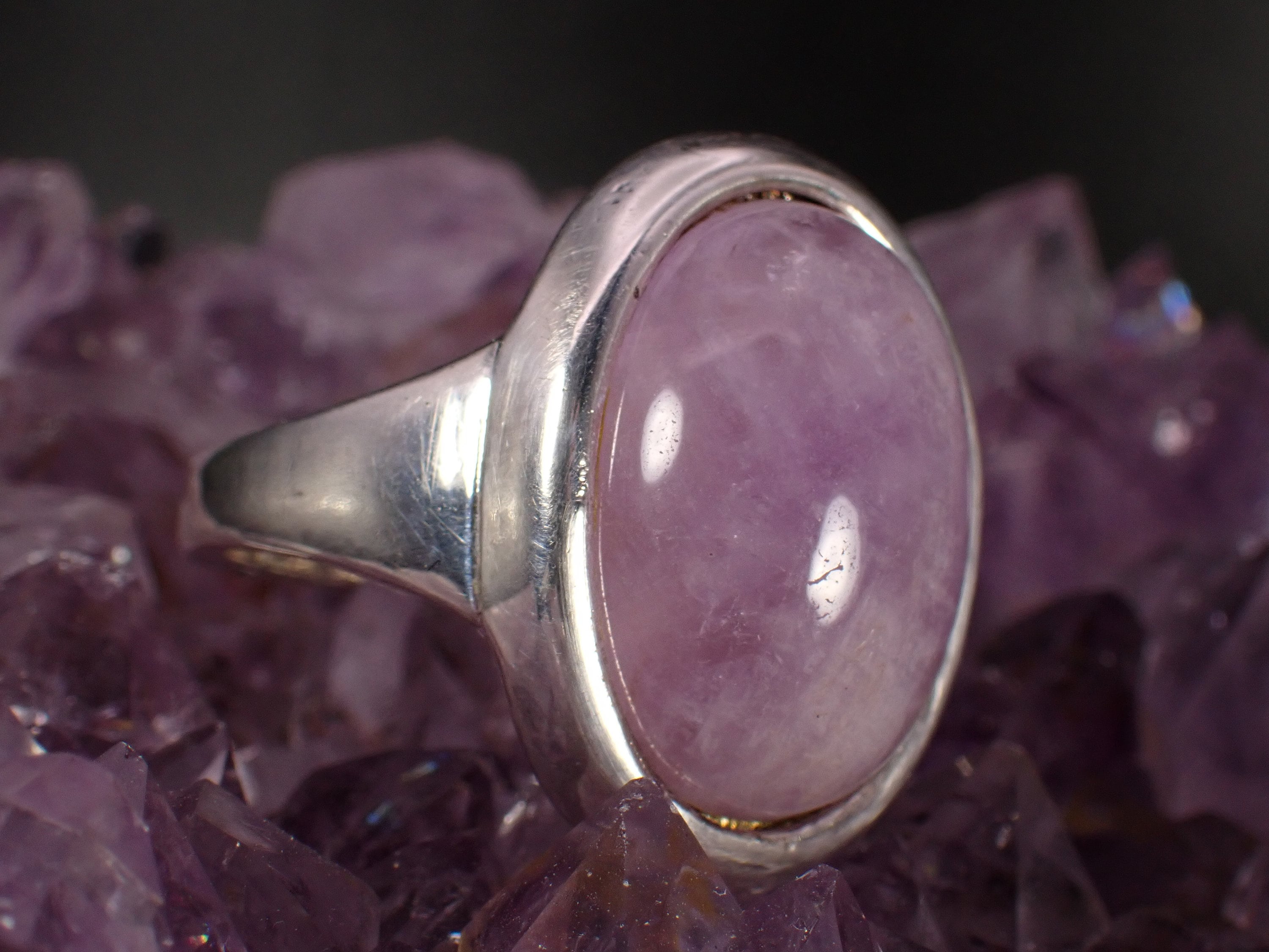 Bague Ancienne En Argent Massif Sterling Avec Améthyste Cabochon - Taille 56 - Style Antique - Occasion