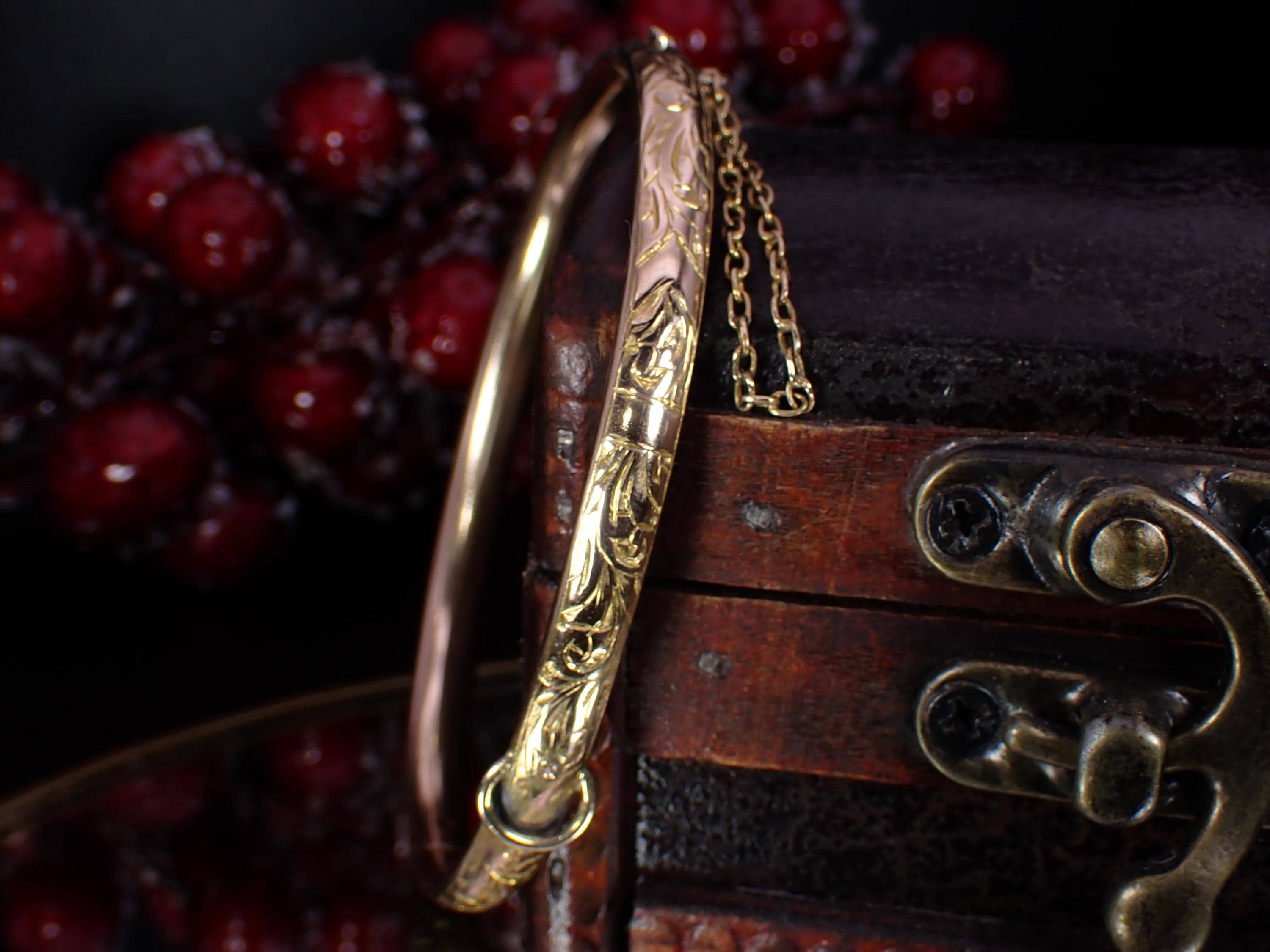 9Kイエローゴールド アンティーク ビクトリアン エッチング フローラル