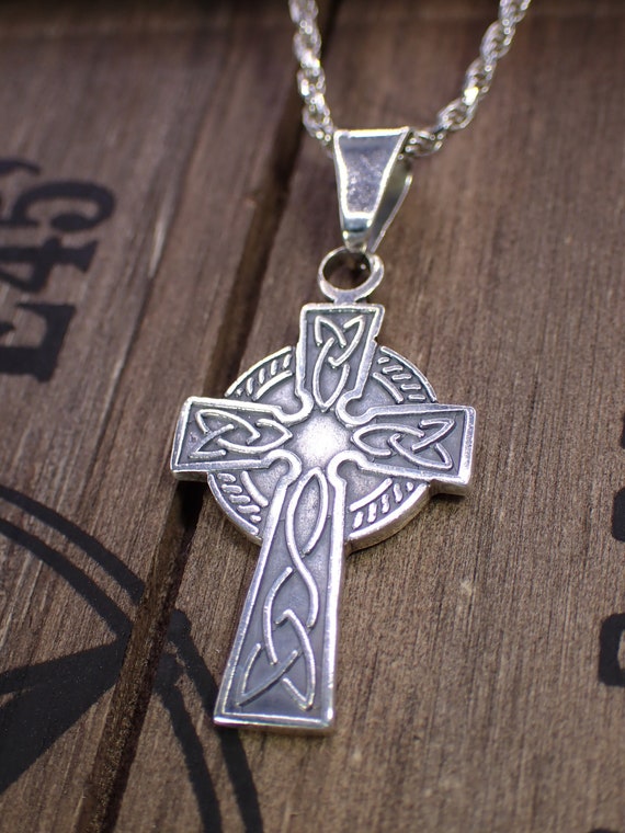 Celtic cross pendant sterling silver new arrivals