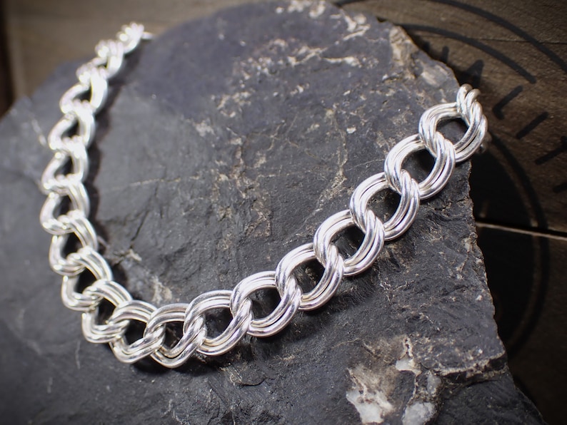 Lovely Vintage Sterling Silver Double Link Charm Bracelet without