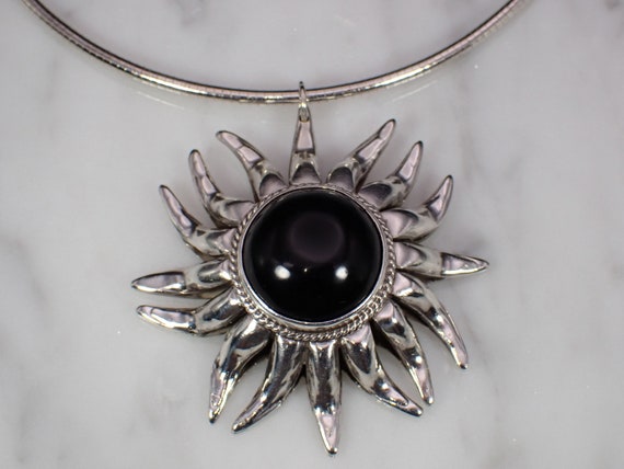 Vintage Sterling Silver Large Sun Shape Black Ony… - image 4