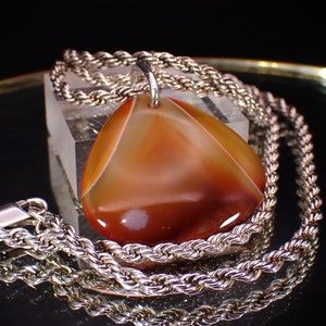 Vintage Sterling Silver 3mm Rope Chain Polished Red Banded Agate Necklace