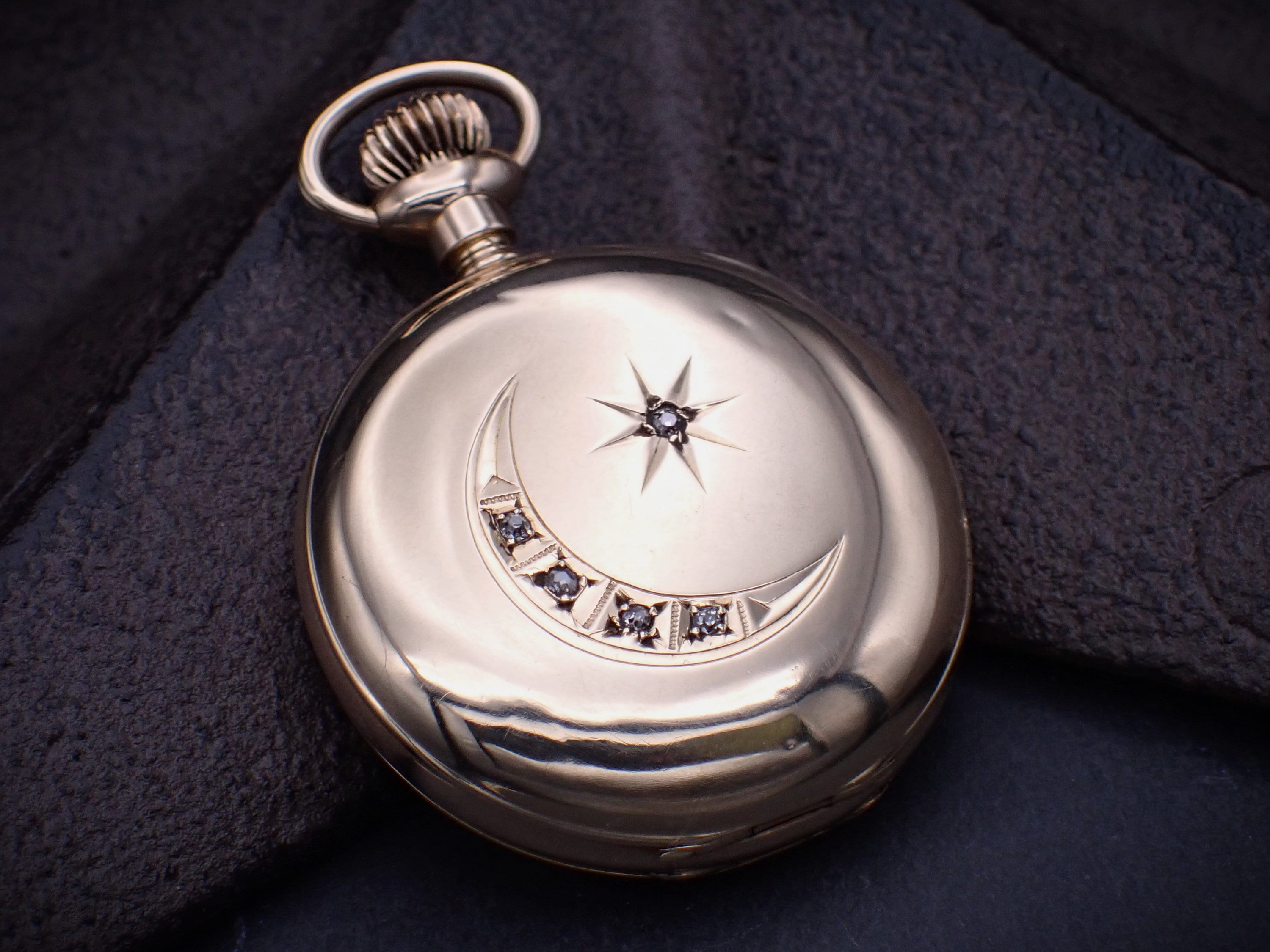 Antique 1901 14K Gold & Diamond Manual 7 Jewel Waltham Pocket