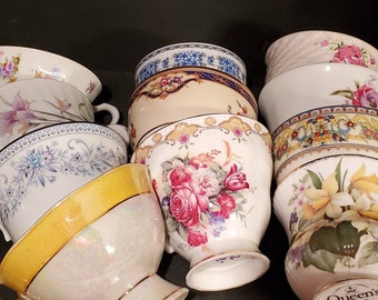 10 Vintage Mismatched Tea Cups (10 pieces)