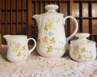 Noritake Progression Clear Day Teapot w/lid, creamer and sugar bowl w/lid 6 pieces