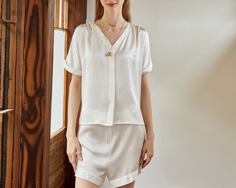 Pearl White Pure Mulberry Silk Top and Shorts Set | 19 Momme | Soar Collection