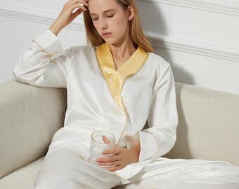 Daffodils Pure Silk Long Sleeve Pajama Set for Women
