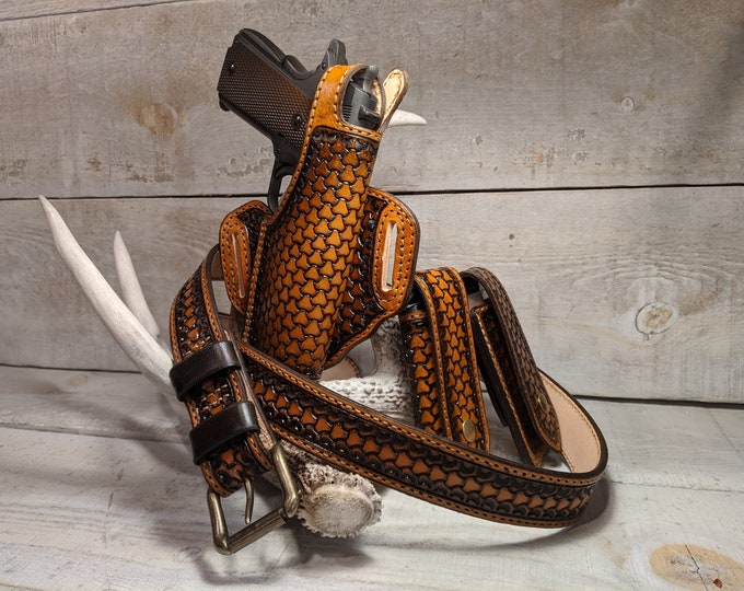 Featured listing image: 1911 Leather Rig Set -Thumb Break Holster Closed Top Mag Pouches & Belt Open OR ClosedTrigger FREE SHIPPING North America!