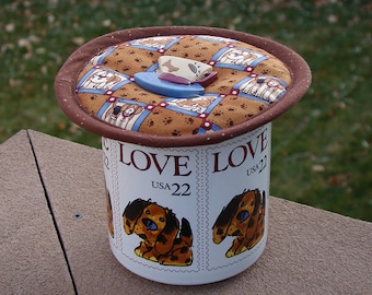 Mug Cover, Mug Lid, Coffee Lid, Coffee Cup Lid,  Coffee Mug Cover, Tea Cup Cozy, Kup Kap Dandy Dogs