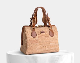 Sac à main pour femme en liège Boston Style fabriqué au Portugal avec du cuir de liège. Sac à main design décontracté