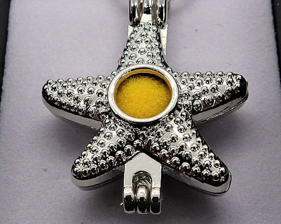 Aromatherapy Necklace with a Starfish Pendant, Aromatherapy Jewelry (A71)