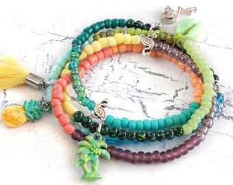 trendy set of 4 summer bracelets, Ibiza jewellery flamingo palm, charm bracelet holiday beach unique, stretchable, clasp-free gift