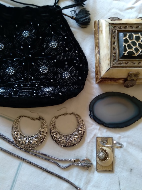 Black beaded purse gift bag, gift box, jewelry, ea