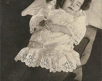 Antique Victorian Post Mortem Photo 3641 Oddleys Strange & Bizarre
