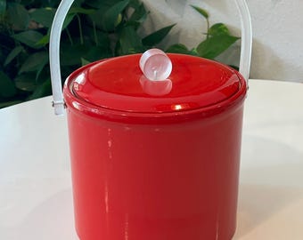 Vintage George Briard Red Ice Bucket – Mid-Century Modern Lucite Handle Barware