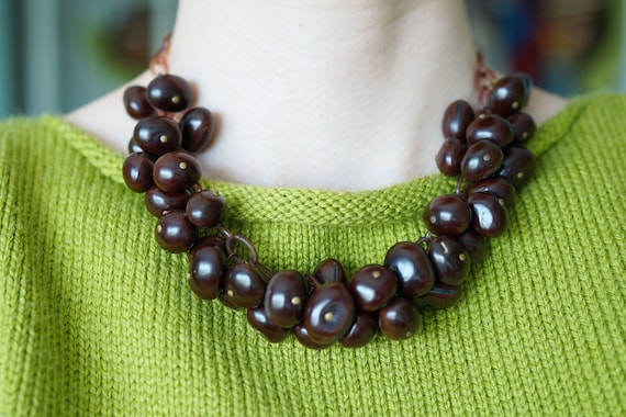 1940s Celluloid Chain Necklace With Brown Celluloi