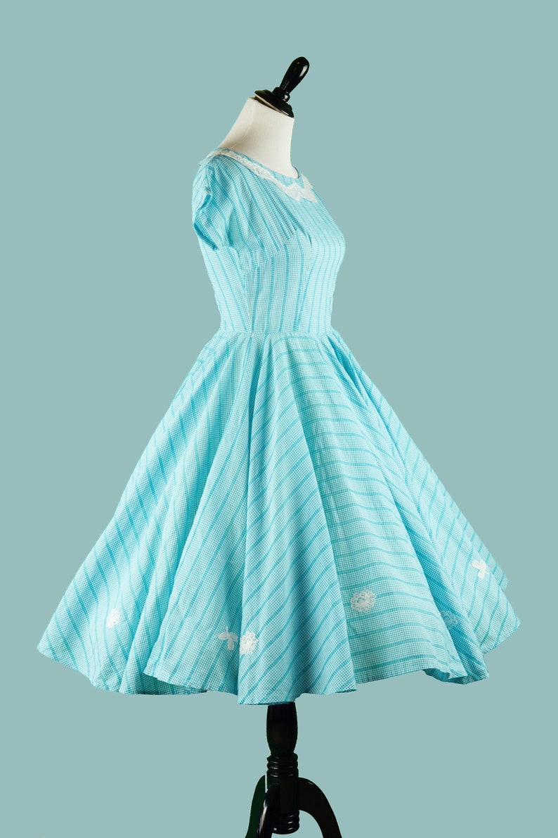 1950s Aqua Blue Gingham Dress 50s Full Skirt Dress With Lace Appliques