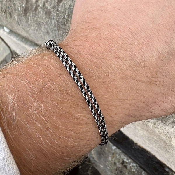 Thread Thick Bracelet main image 0