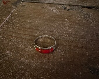 Stackable vintage ring