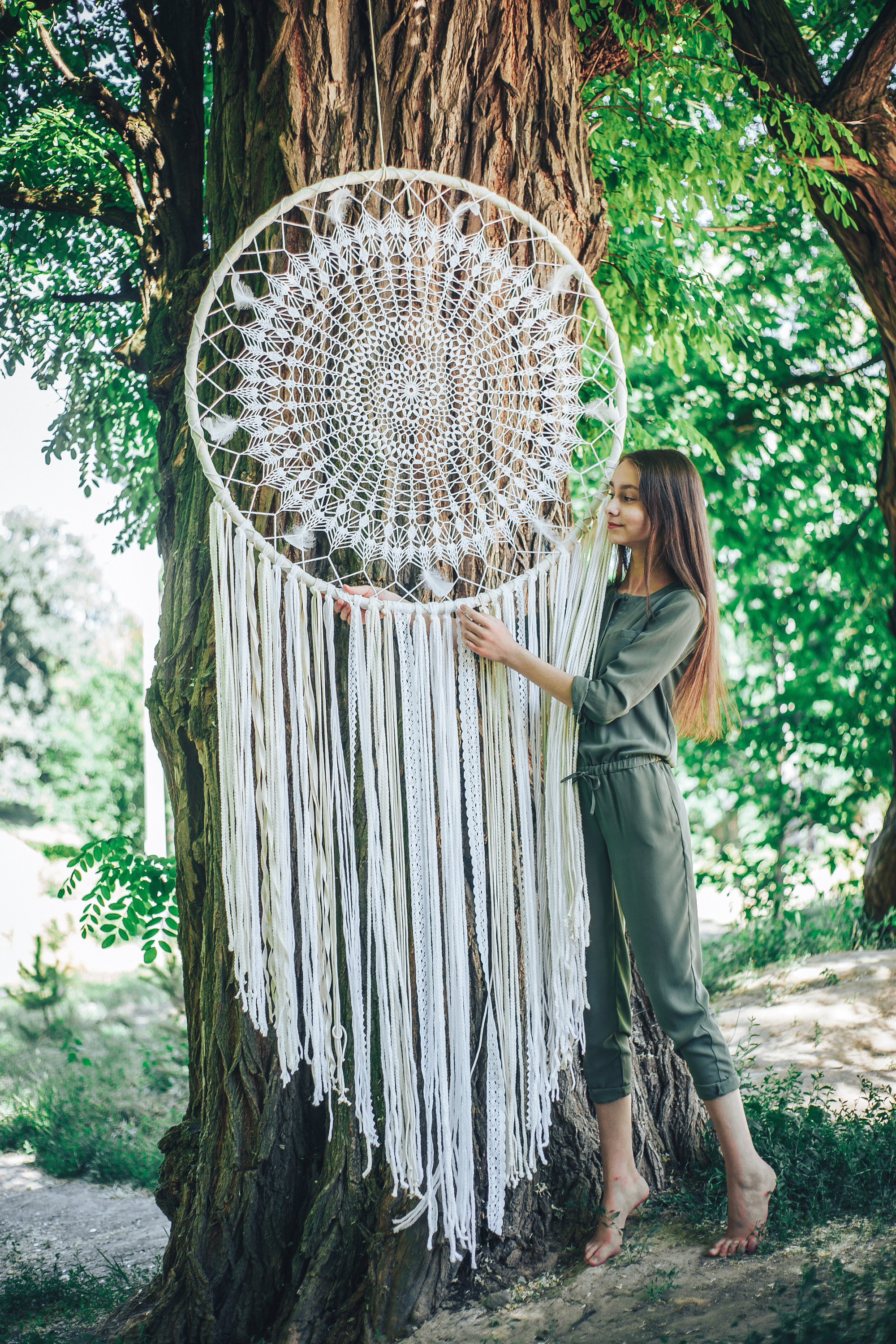Giant dreamcatcher, oversized dreamcatcher, large dreamcatcher wall hanging, woven wall hanging, nursery dreamcatcher, baby shower gift