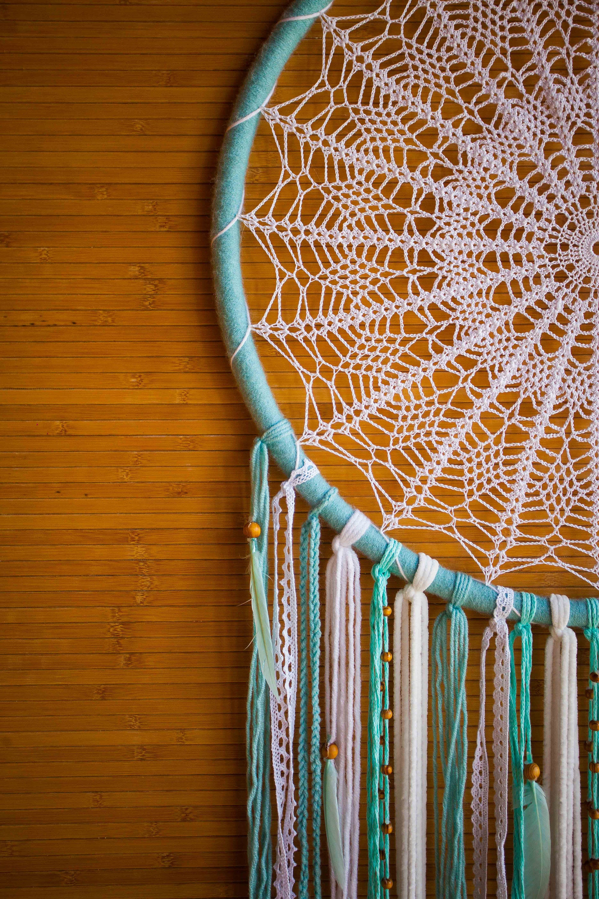 Dremisland Bianco Acchiappasogni Macramè Dreamcatcher Fatto a Mano Malocchio Acchiappasogni Appeso a Parete Decorazione della Casa Ornamento Regalo del festival di Benedizione