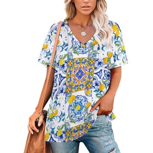 Sizilianische Fliesen, Sommer, Zitronen, Majolika,Mediterran,Ladies V-Neck Locker Kurzarm T-Shirt